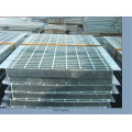 Grade de trincheira de aço galvanizado. Piso galvanizado de trincheira. Pavimento de metal galvanizado